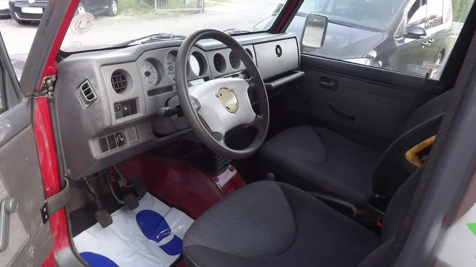 SUZUKI Samurai -