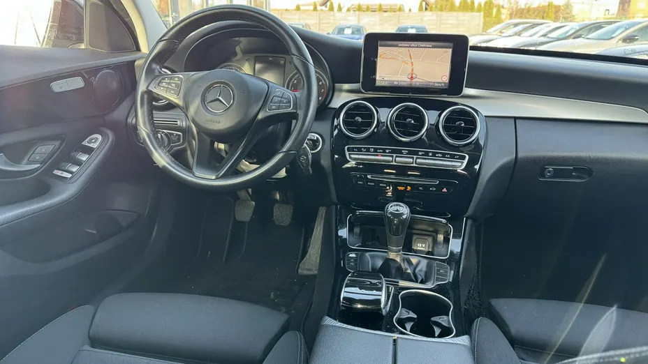 MERCEDES-BENZ C Klasa -