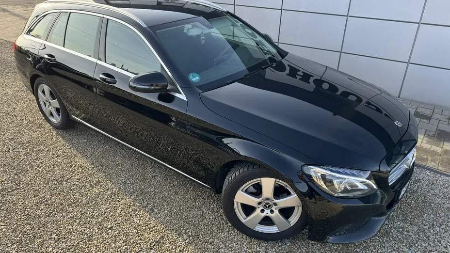 MERCEDES-BENZ C Klasa -
