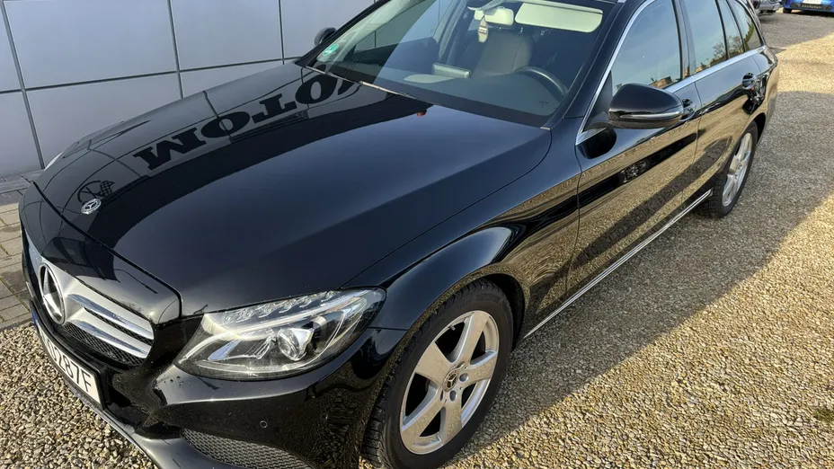 MERCEDES-BENZ C Klasa -