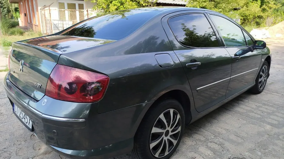 PEUGEOT 407 -