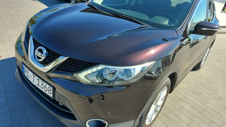 NISSAN Qashqai -