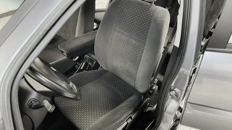 OPEL Zafira -