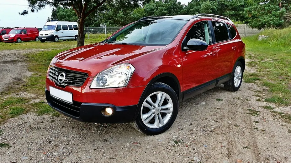 NISSAN Qashqai+2 -