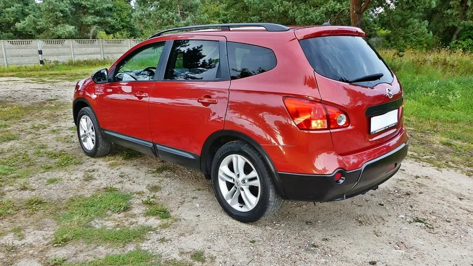 NISSAN Qashqai+2 -