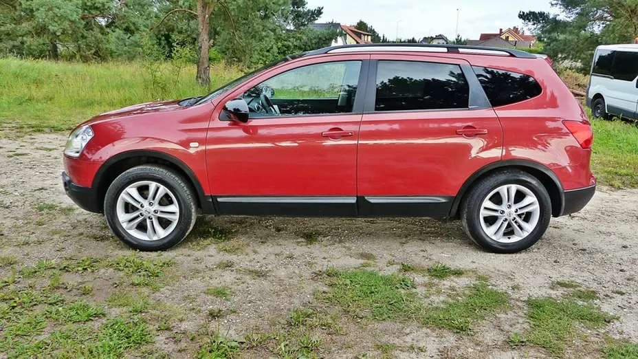 NISSAN Qashqai+2 -