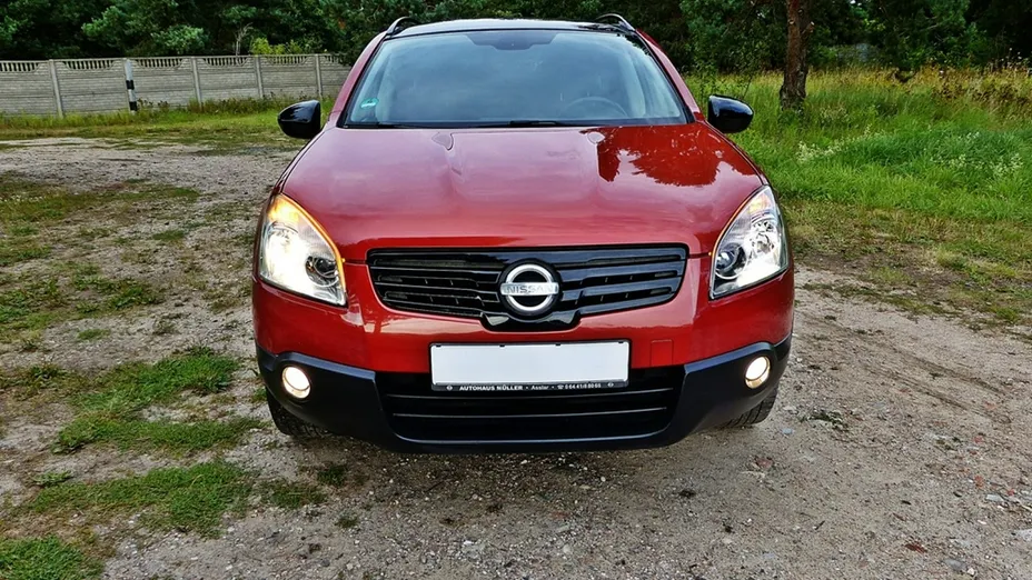 NISSAN Qashqai+2 -