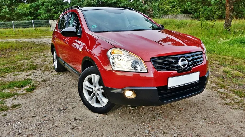 NISSAN Qashqai+2 -