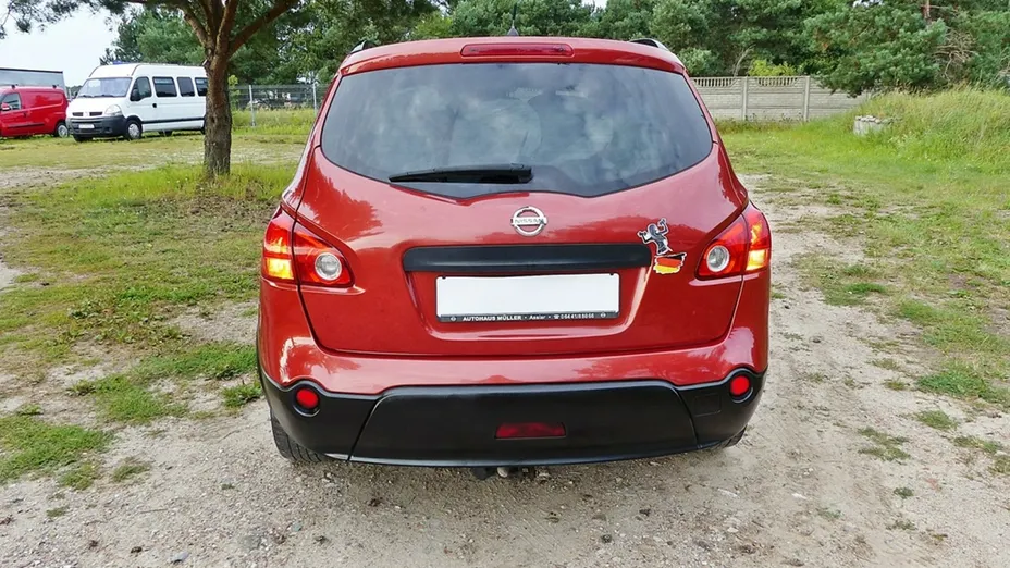 NISSAN Qashqai+2 -