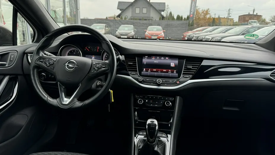 OPEL Astra -