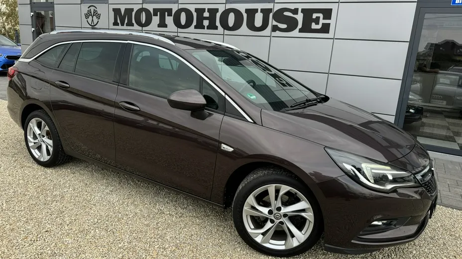OPEL Astra -
