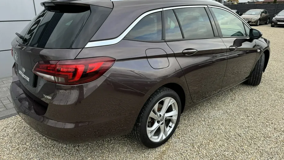 OPEL Astra -