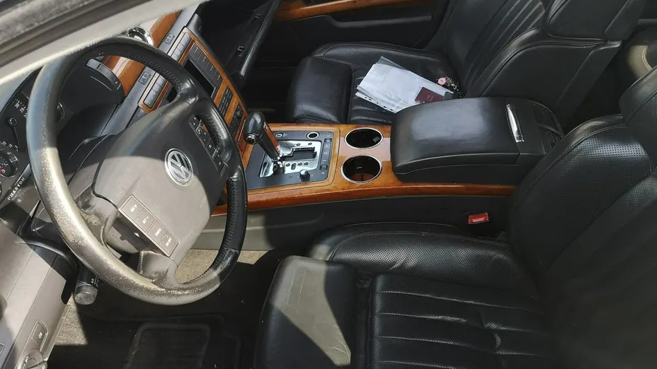 VOLKSWAGEN Phaeton -