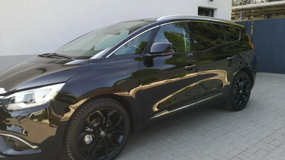 RENAULT Grand Scenic -