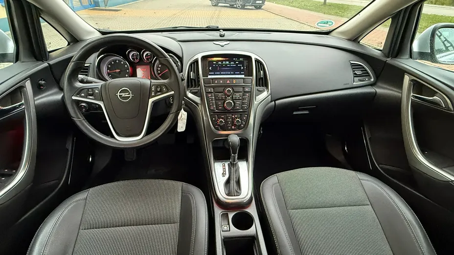 OPEL Astra -