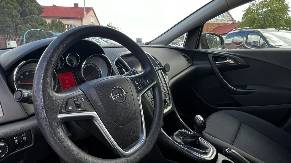 OPEL Astra -
