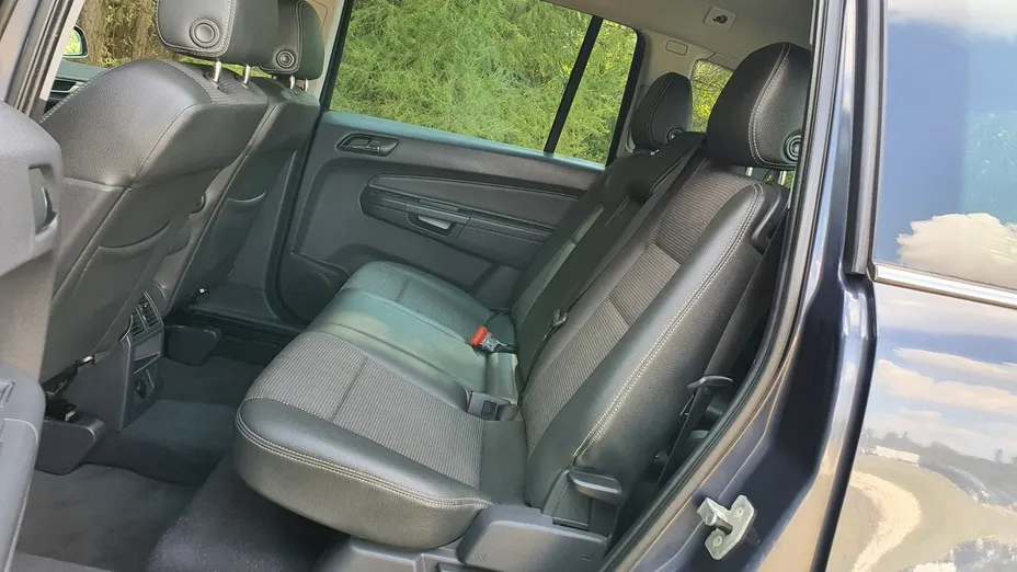 OPEL Zafira -