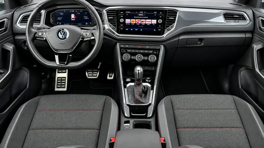 VOLKSWAGEN T-ROC -