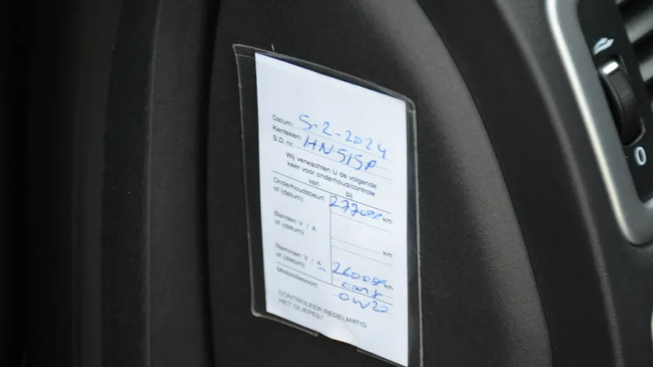 VOLVO V70 -
