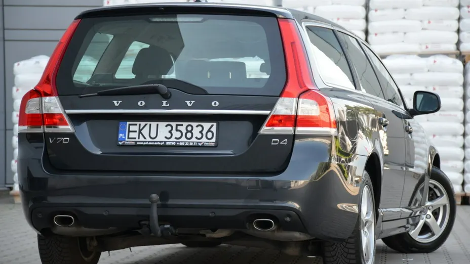 VOLVO V70 -