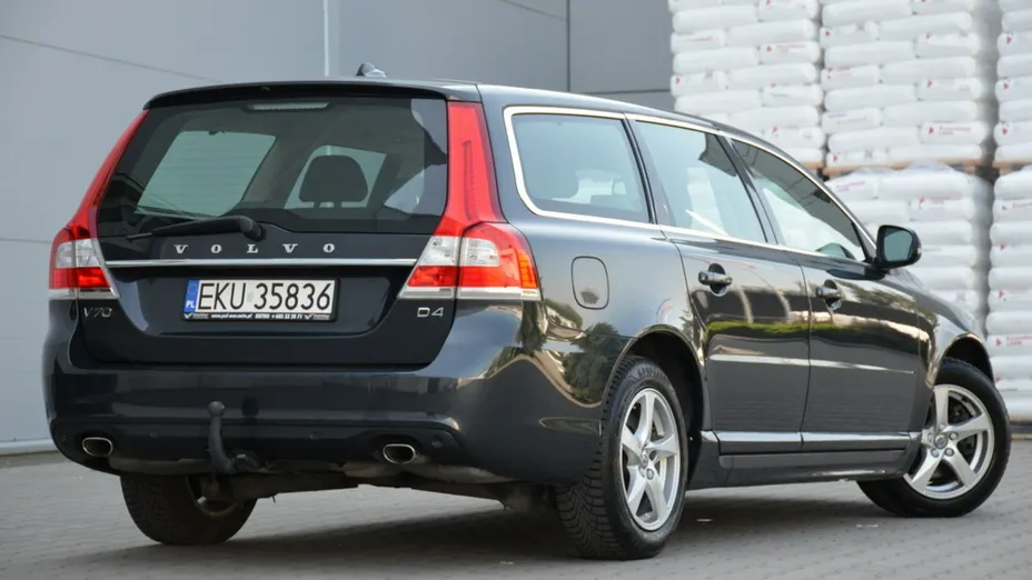 VOLVO V70 -