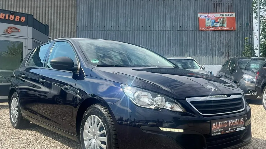 PEUGEOT 308 -