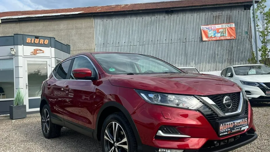 NISSAN Qashqai -