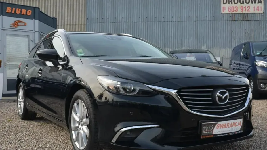 MAZDA 6 -