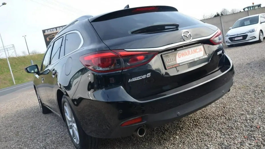 MAZDA 6 -