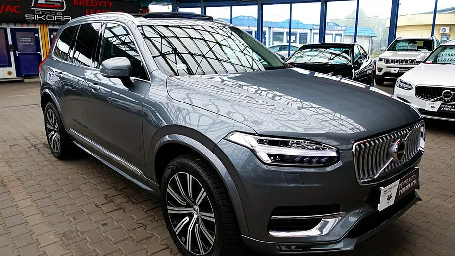VOLVO XC90 -