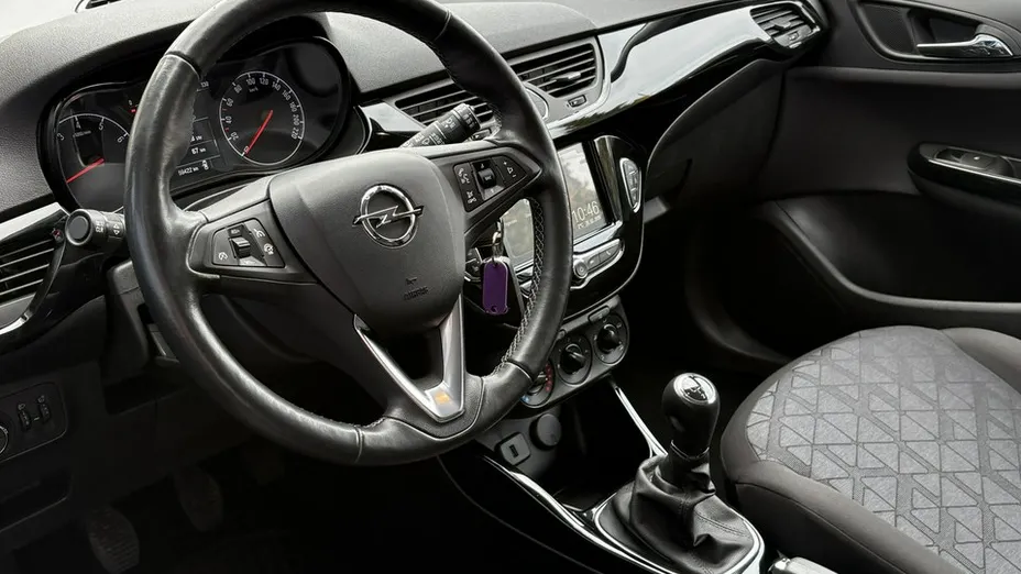 OPEL Corsa -
