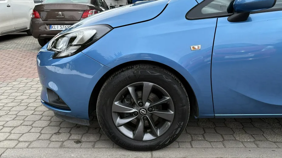 OPEL Corsa -