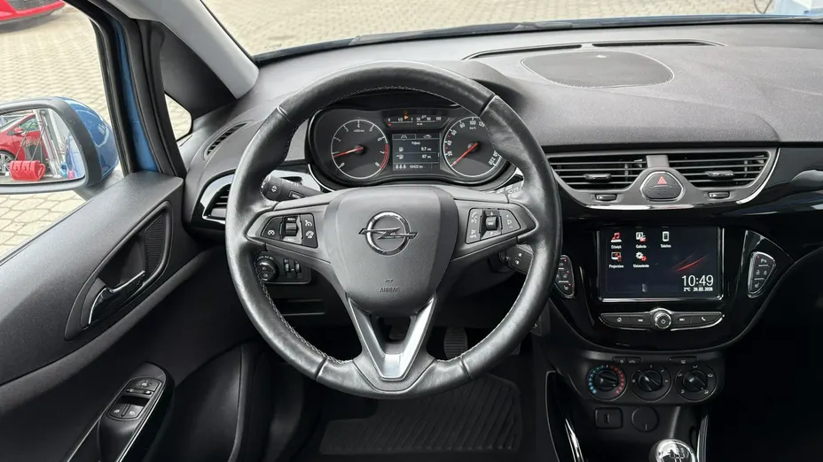 OPEL Corsa -