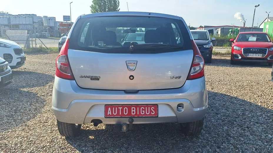 DACIA Sandero -