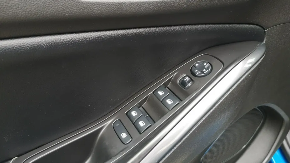 OPEL Grandland X -