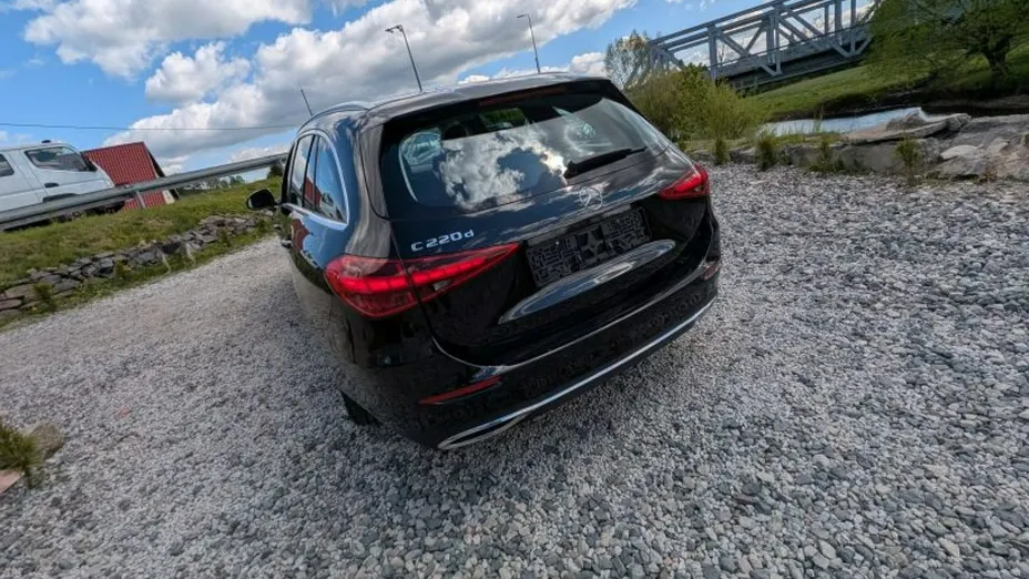 MERCEDES-BENZ C Klasa -