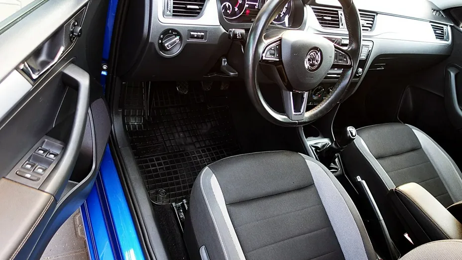 SKODA Rapid -