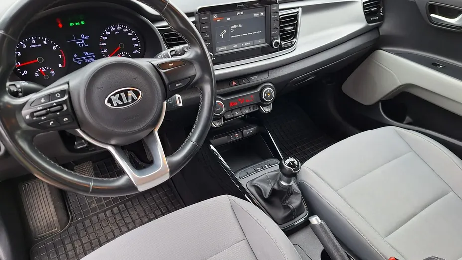 KIA Rio -