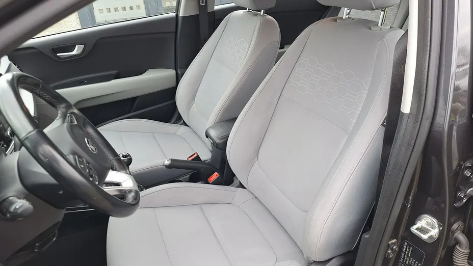 KIA Rio -