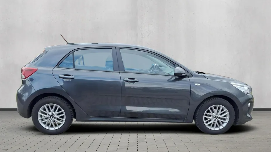 KIA Rio -