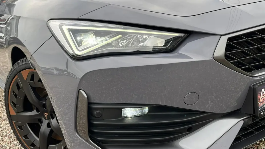 CUPRA Leon Sportstourer -