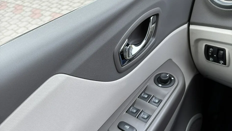 RENAULT Captur -