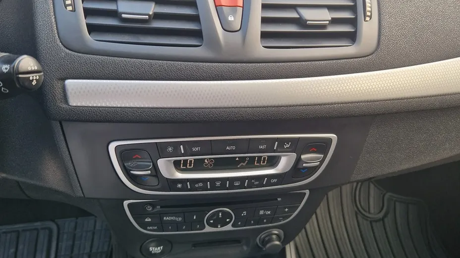 RENAULT Megane -