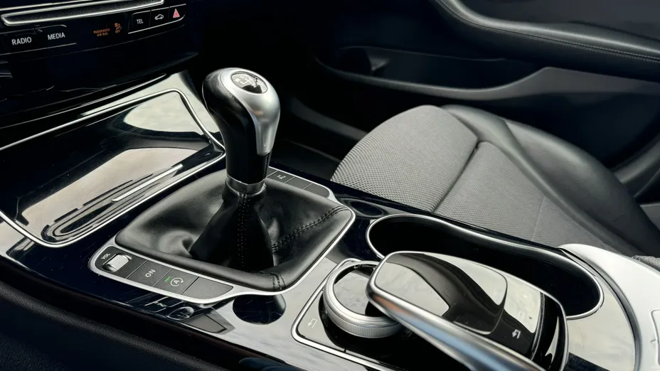 MERCEDES-BENZ C Klasa -