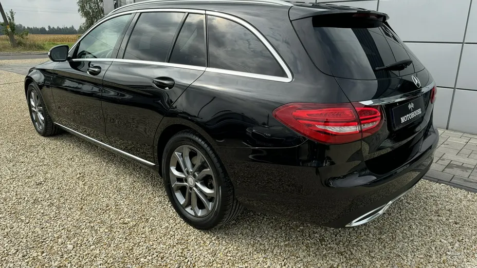 MERCEDES-BENZ C Klasa -