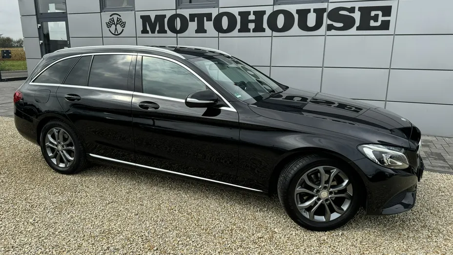 MERCEDES-BENZ C Klasa -