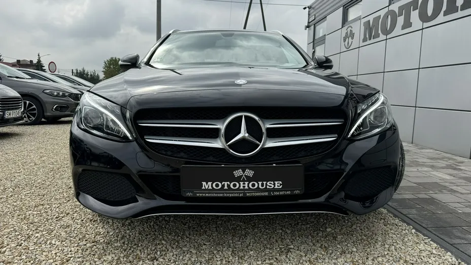 MERCEDES-BENZ C Klasa -