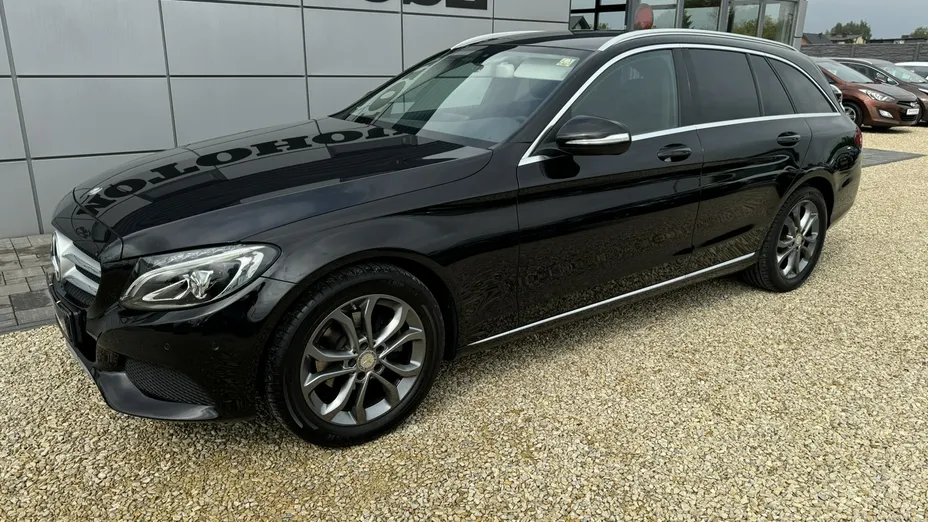 MERCEDES-BENZ C Klasa -