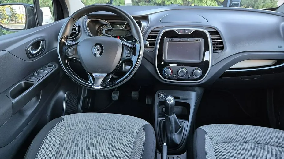 RENAULT Captur -