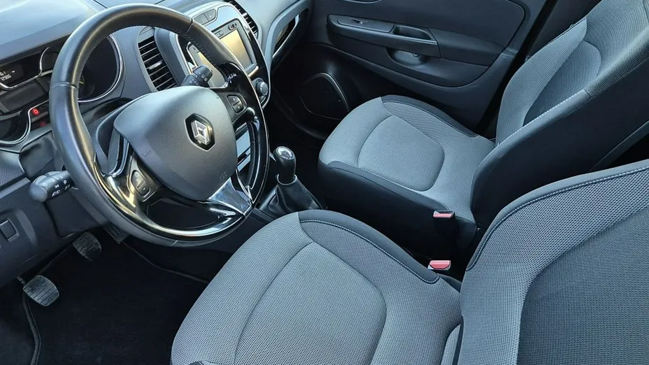 RENAULT Captur -